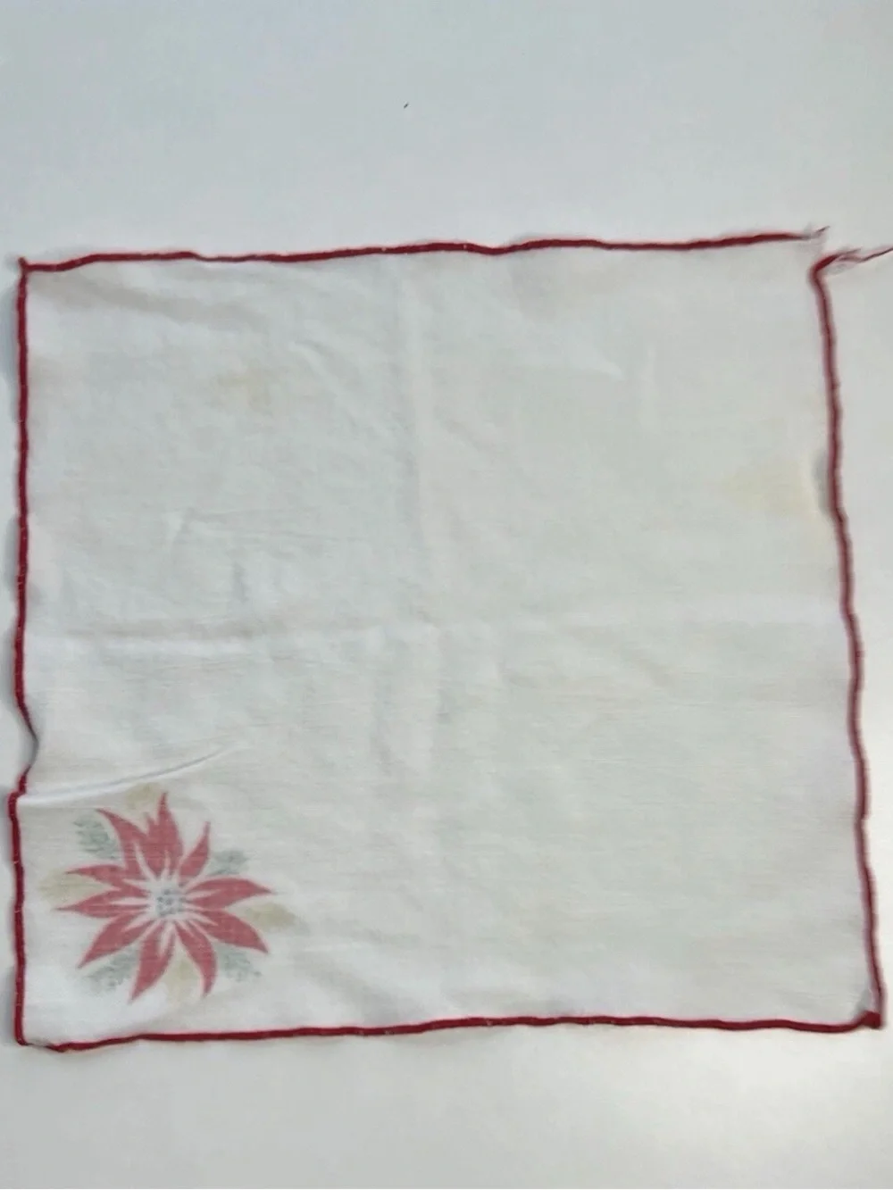 Vintage Poinsettia Flower Red White Cotton Floral Women’s Hankerchief 9” X 9”